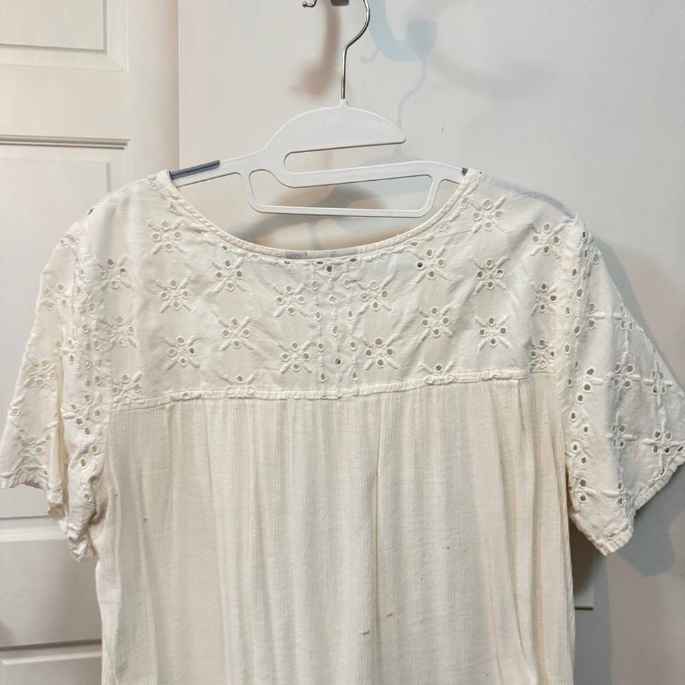 Hinge Ivory Eyelet Blouse
